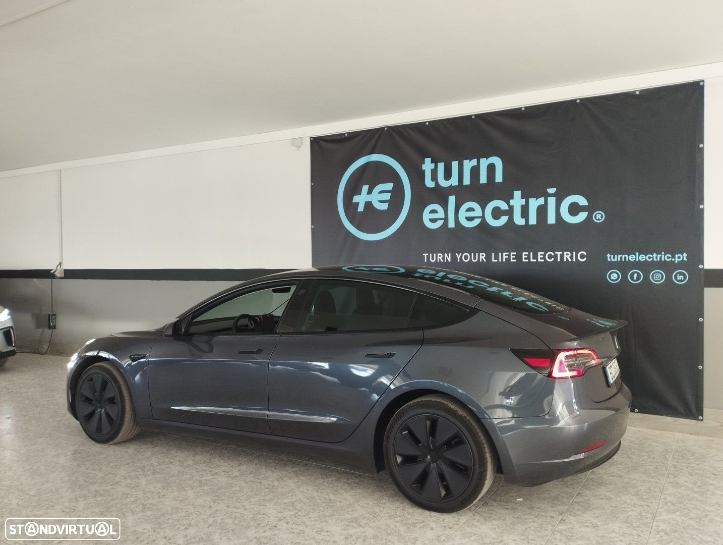 Tesla Model 3 Long Range Tração Traseira - 2