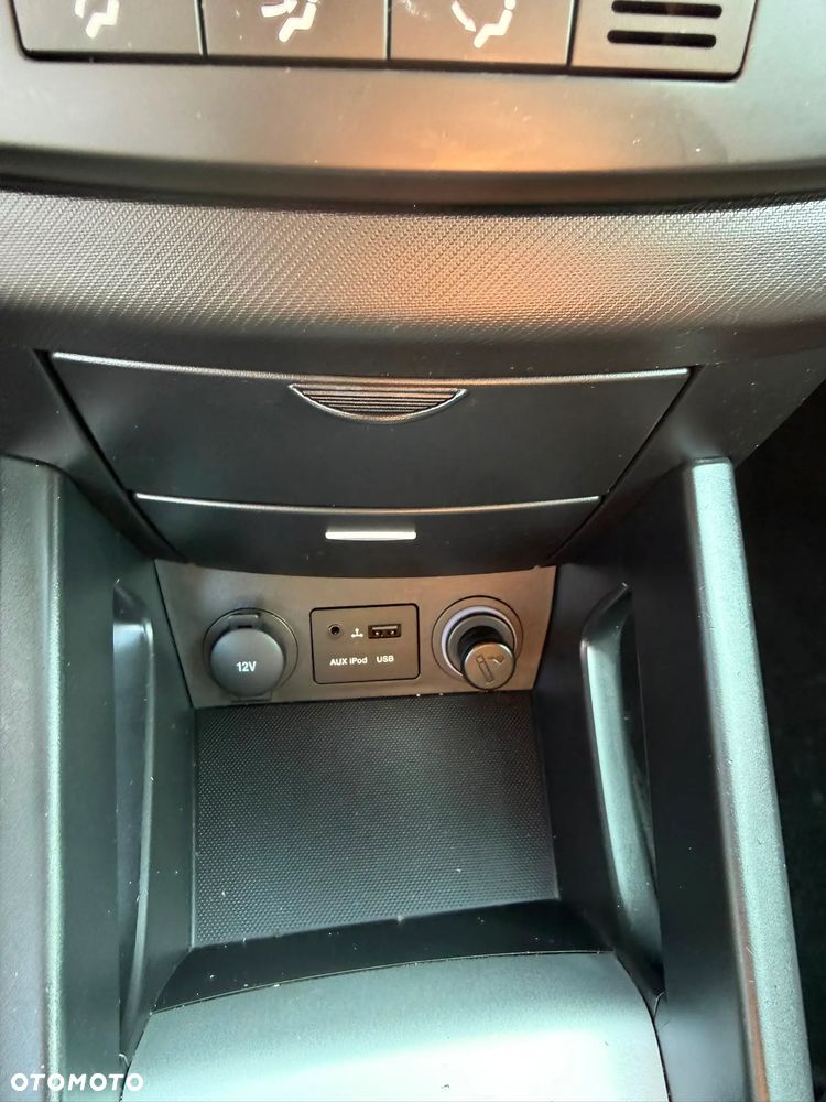 Kia ProCeed - 15