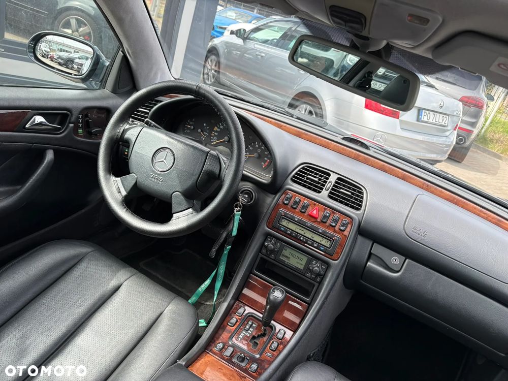 Mercedes-Benz CLK 430 - 20
