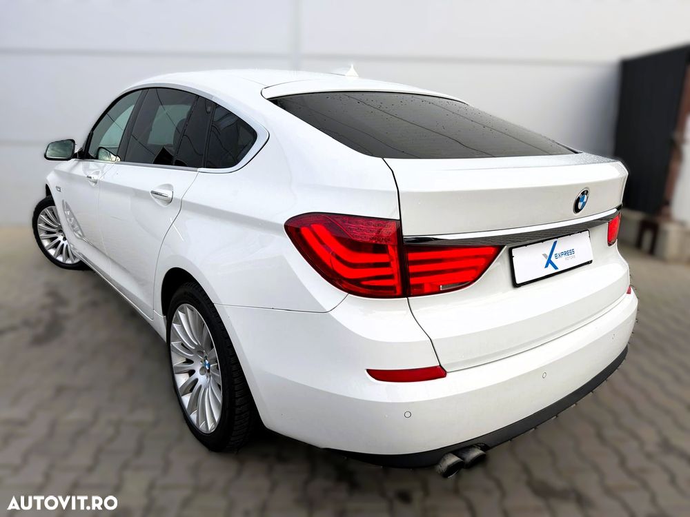 BMW Seria 5 530d xDrive Gran Turismo - 3