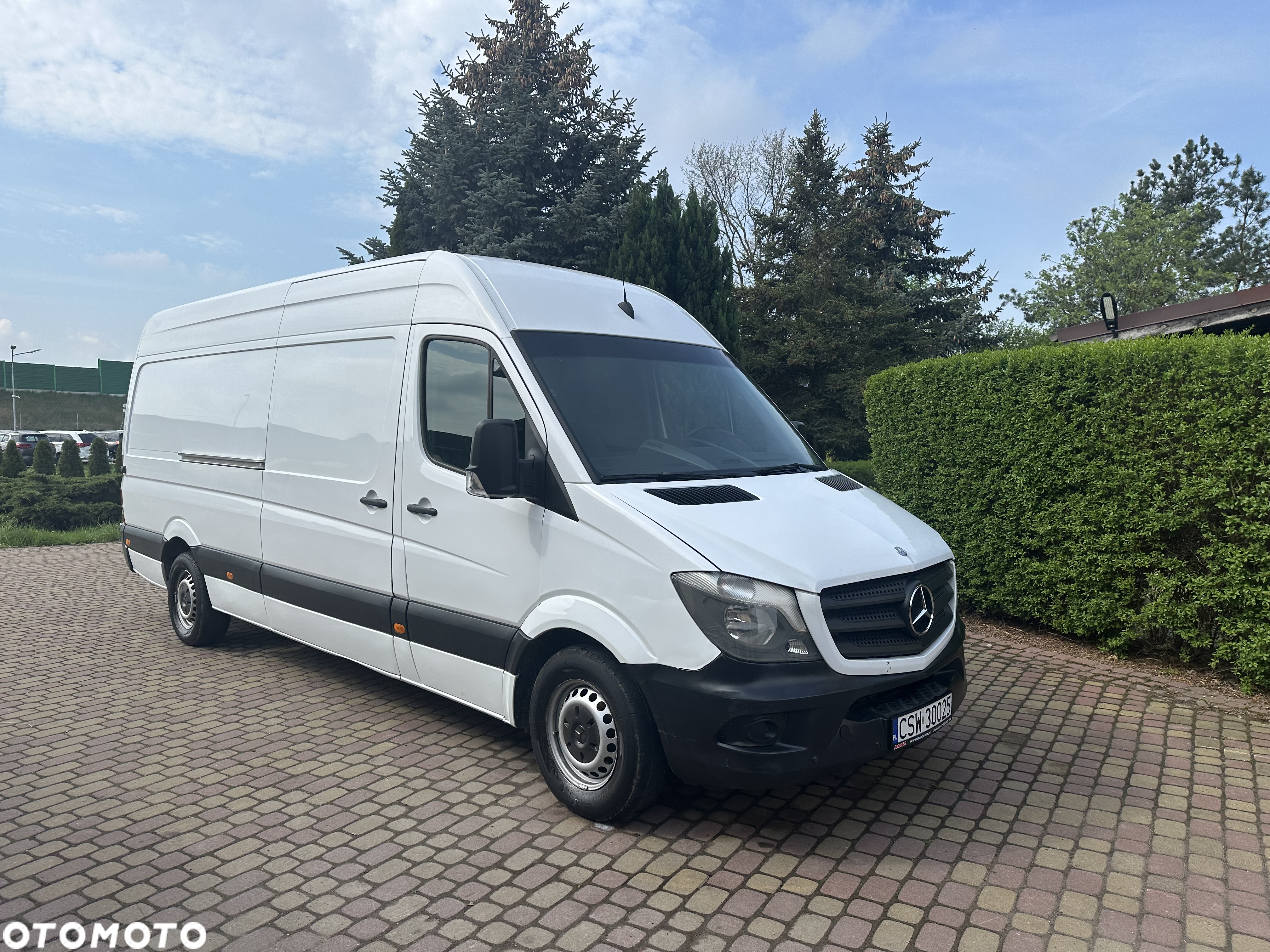 Mercedes-Benz SPRINTER - 38
