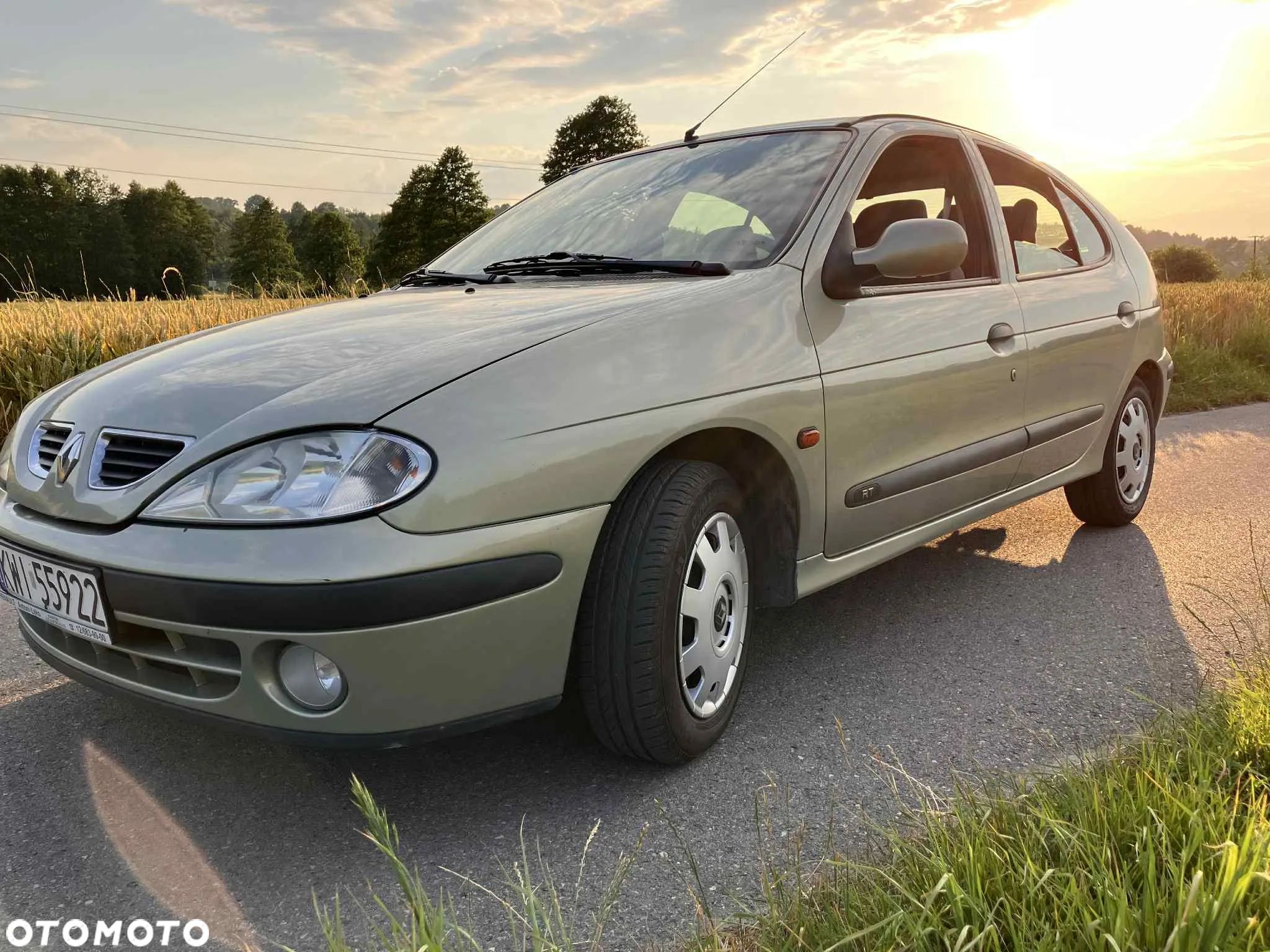 Renault Megane 1.4 RN 16V - 1