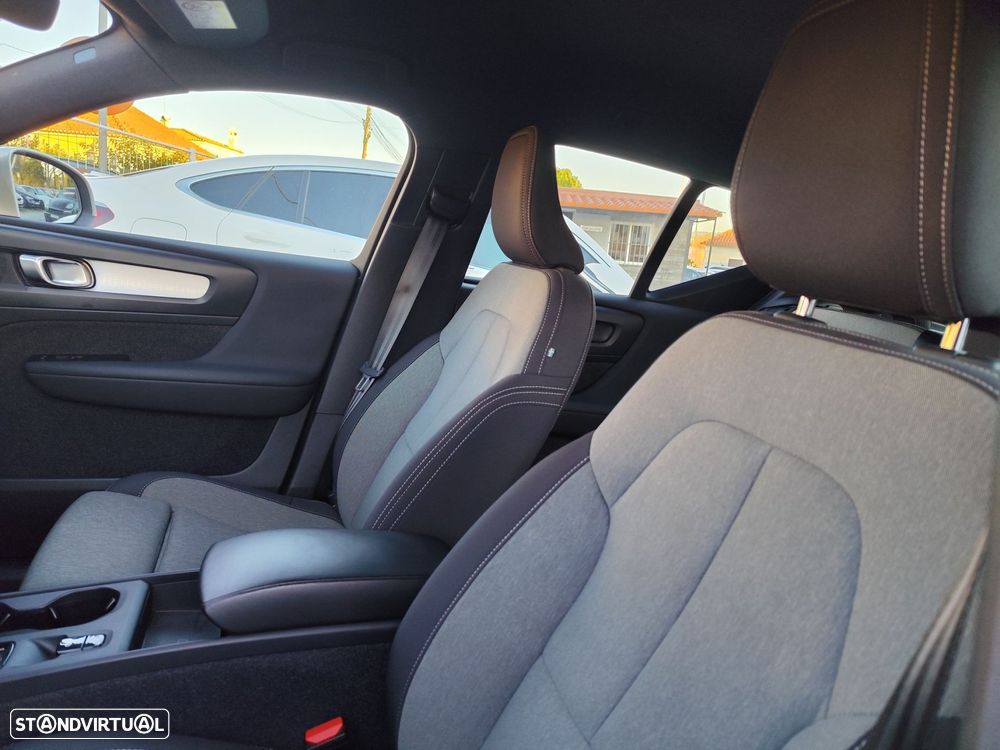 Volvo XC 40 1.5 T4 PHEV Essential - 16