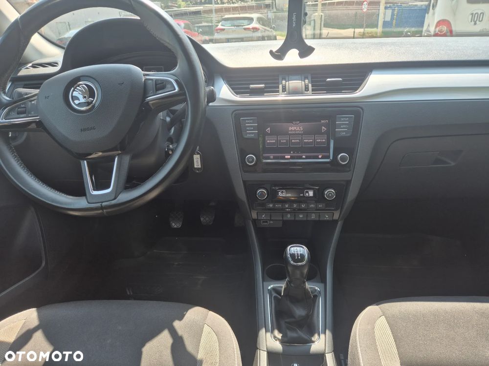 Skoda RAPID 1.6 TDI DPF Active - 19