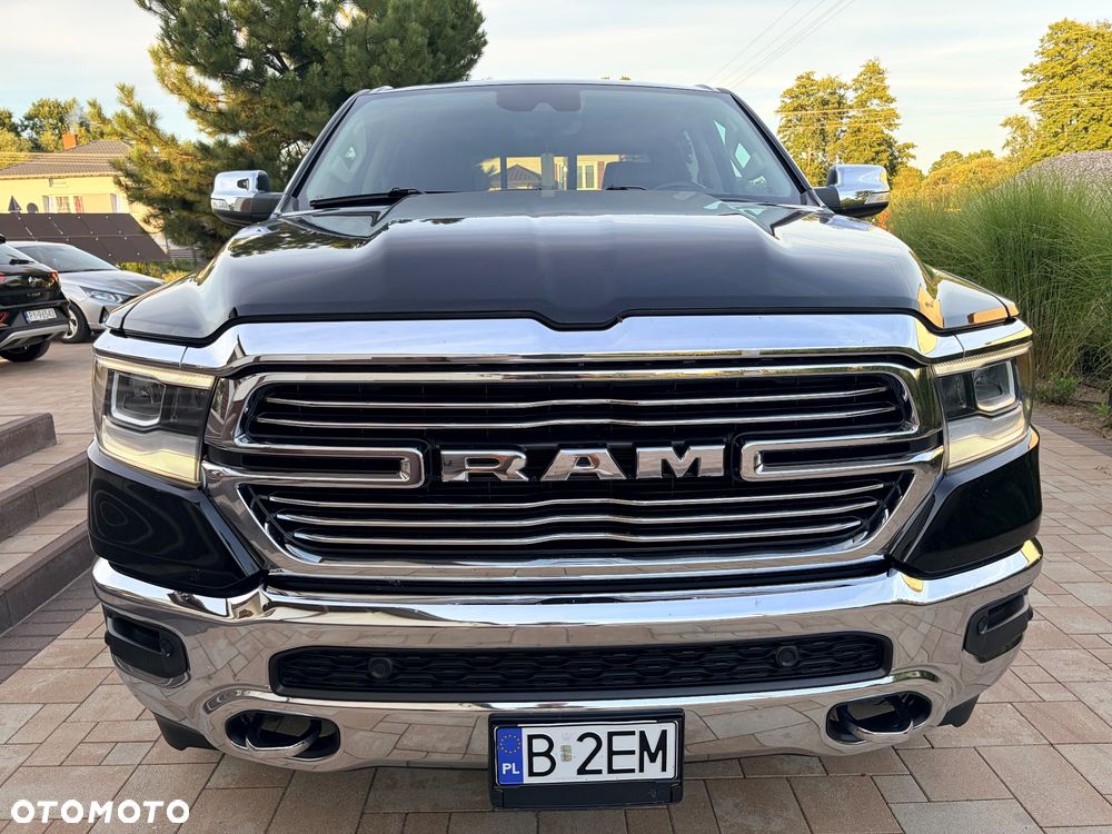 RAM 1500 5.7 Crew Cab Laramie - 3
