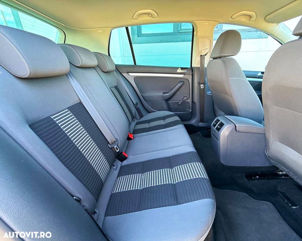 Volkswagen Golf 1.4 TSI United - 21