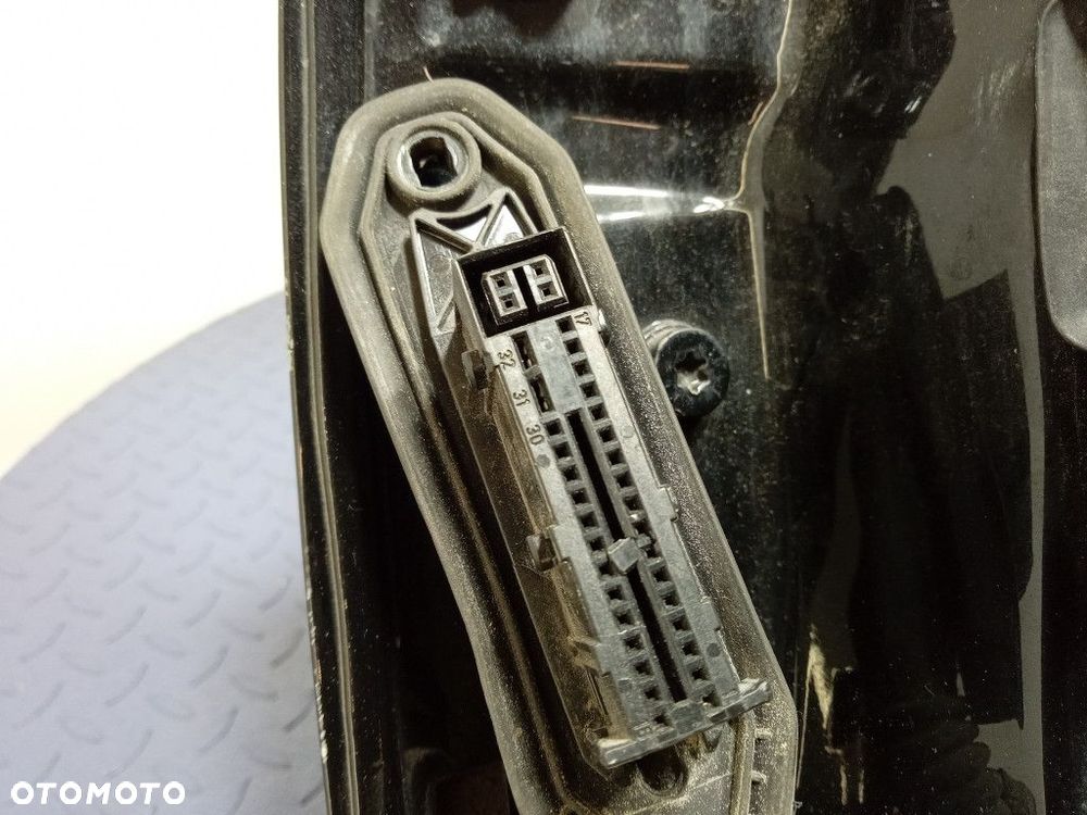 BMW 1 E87 DRZWI TYŁ PRAWE BLACK SAPPHIRE METALLIC (475) - 5