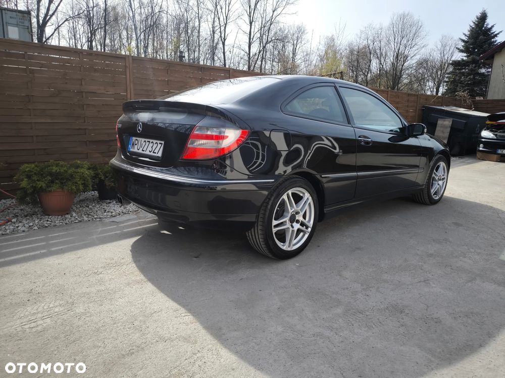 Mercedes-Benz Klasa C 160 Kompressor Sport Edition - 9