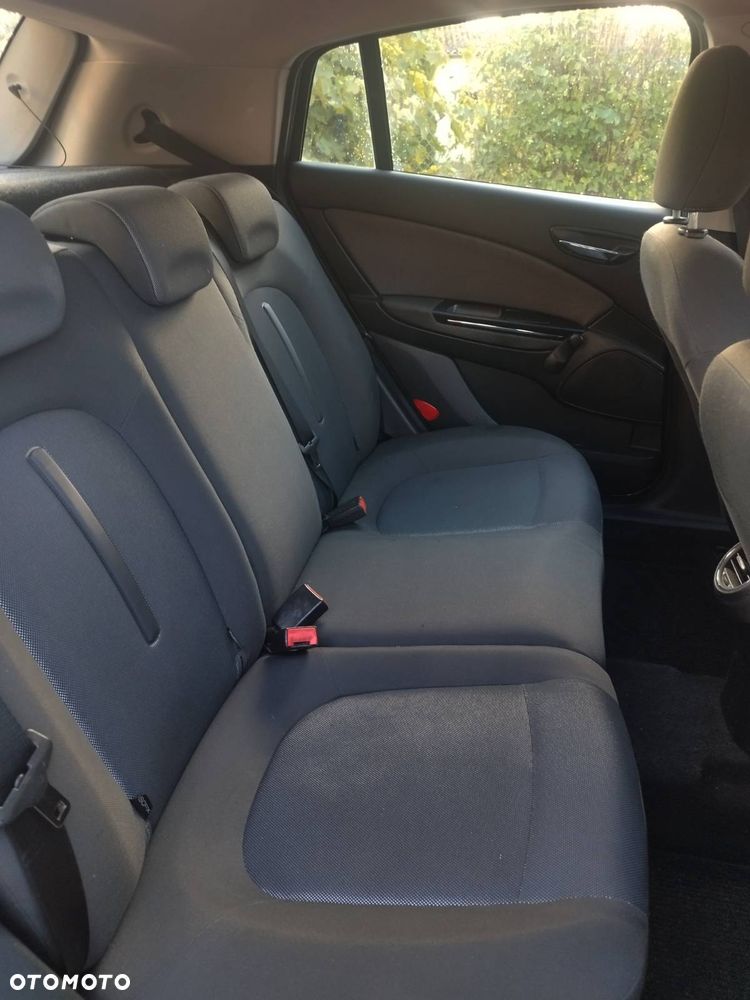 Fiat Bravo 1.9 Multijet Emotion - 17