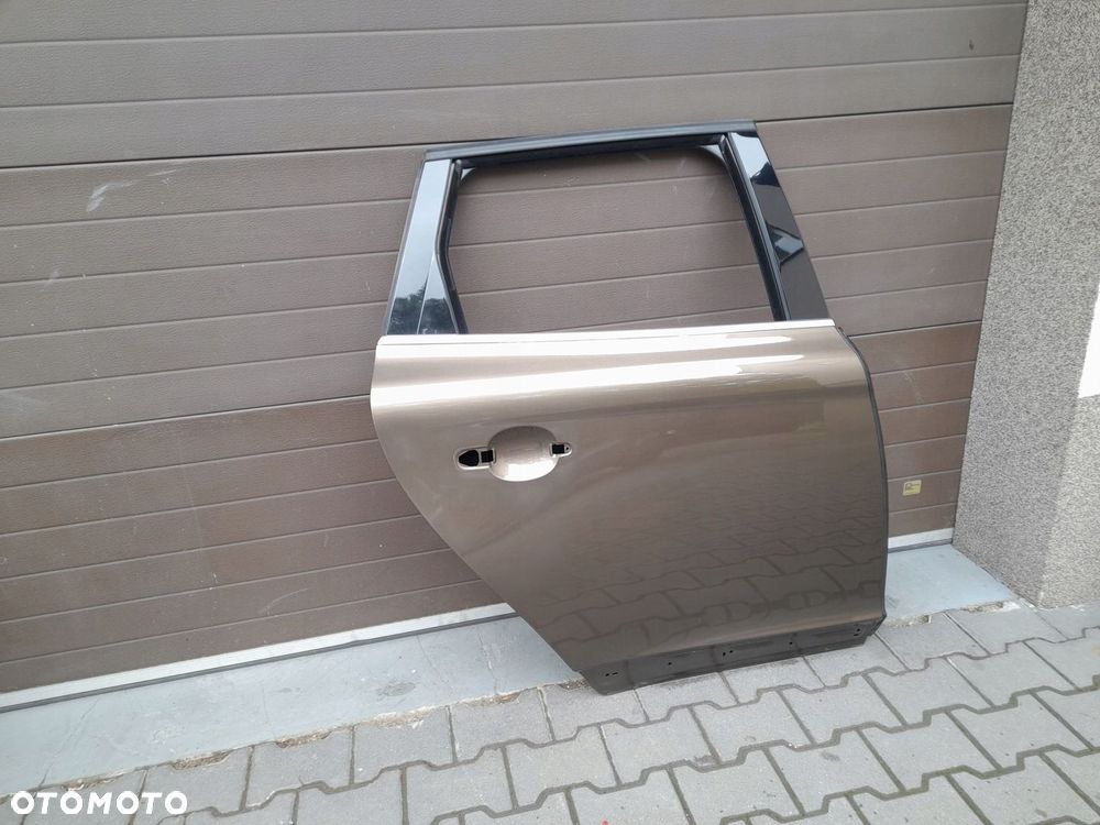 DRZWI PRAWY TYŁ 700-16 VOLVO XC60 LIFT W-WA - 5
