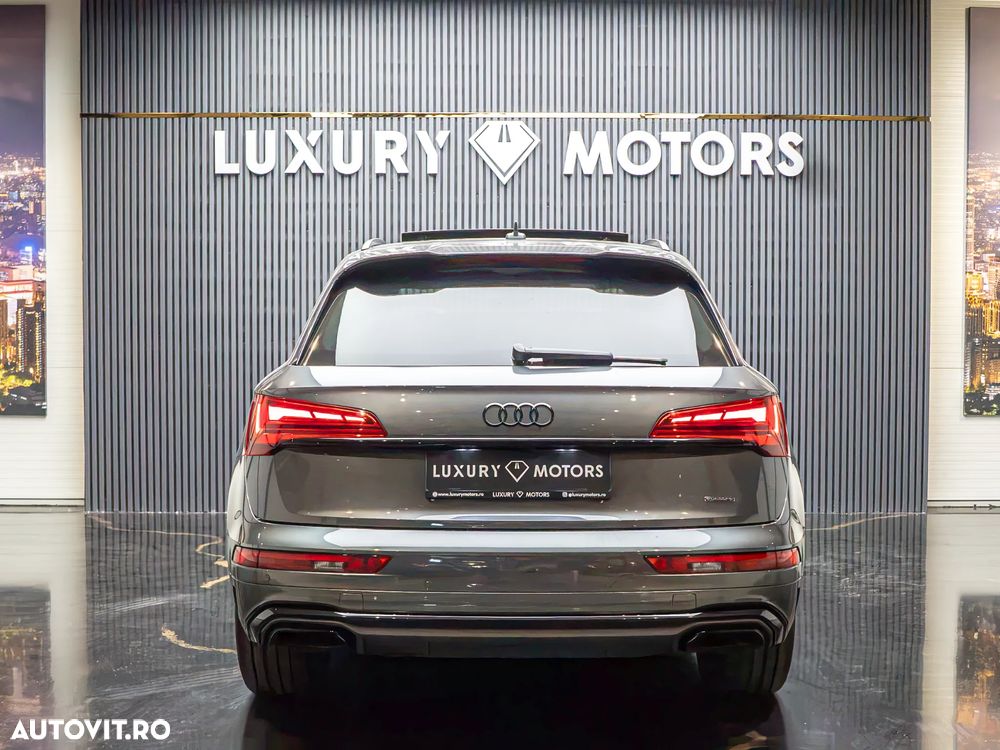 Audi Q5 50 TFSIe quattro S tronic S line - 13