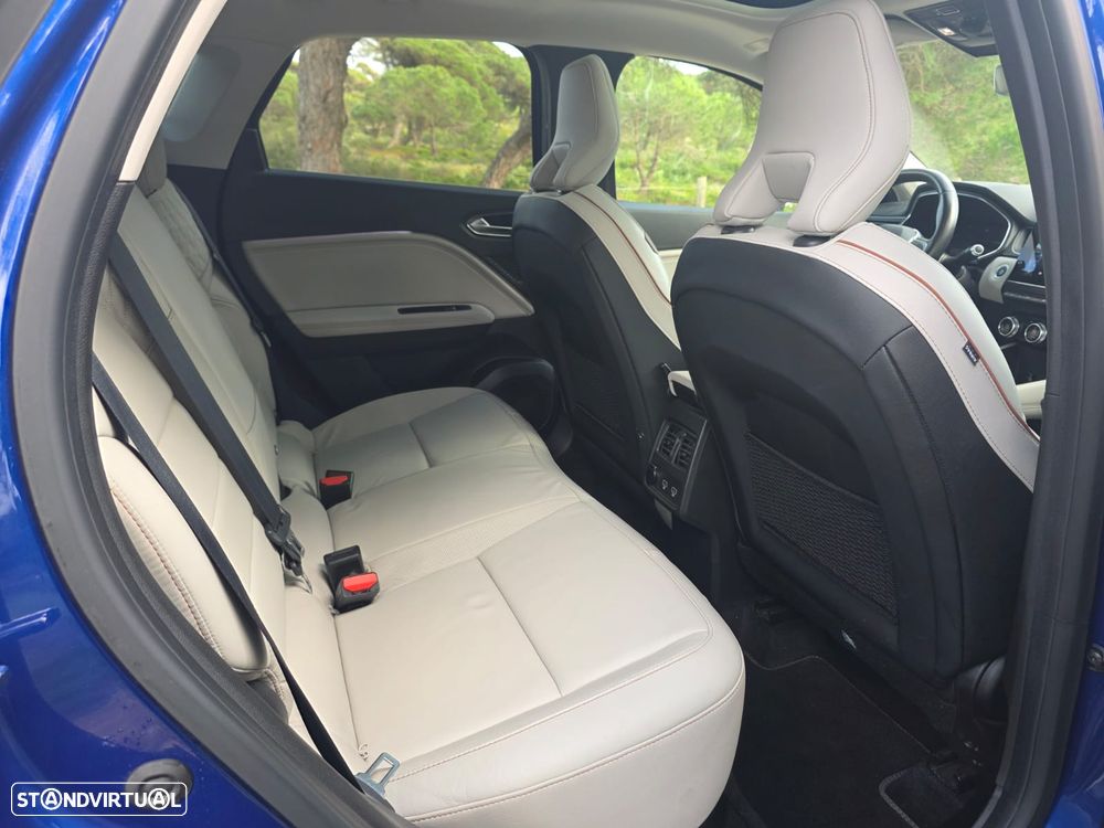 Renault Captur 1.6 E-Tech Plug-In Initiale Paris - 24