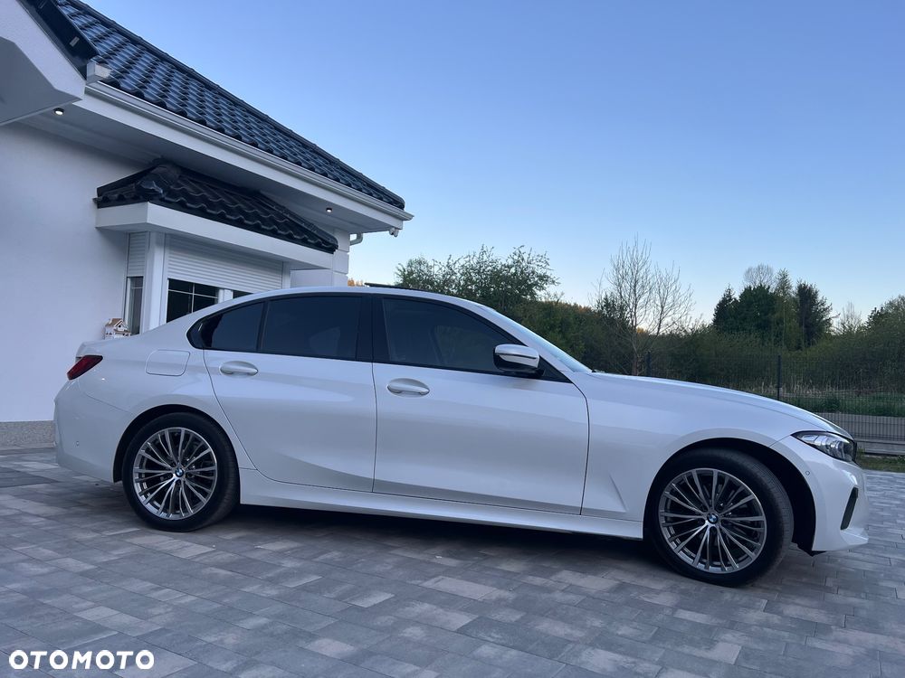 BMW Seria 3 320d xDrive Sport Line sport - 18