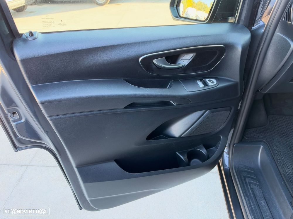 Mercedes-Benz Vito Tourer - 27