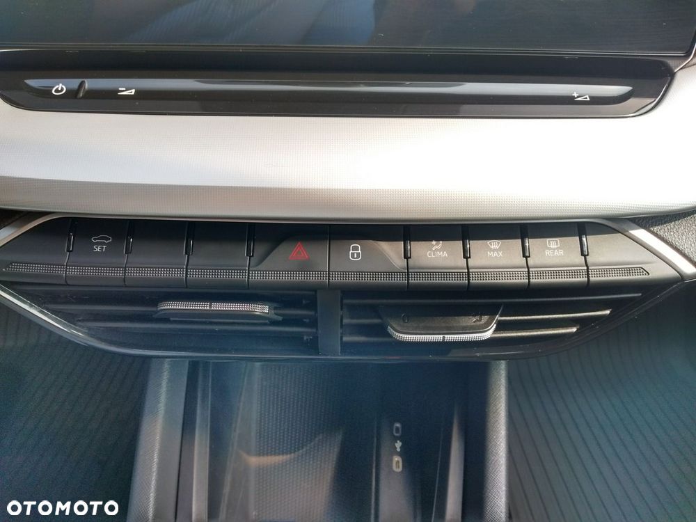 Skoda Octavia 1.5 TSI Essence - 21