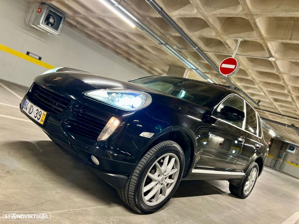 Porsche Cayenne 3.0 V6 - 4