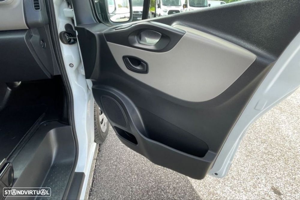 Renault Trafic 1.6 dCi L2 H1 - 28