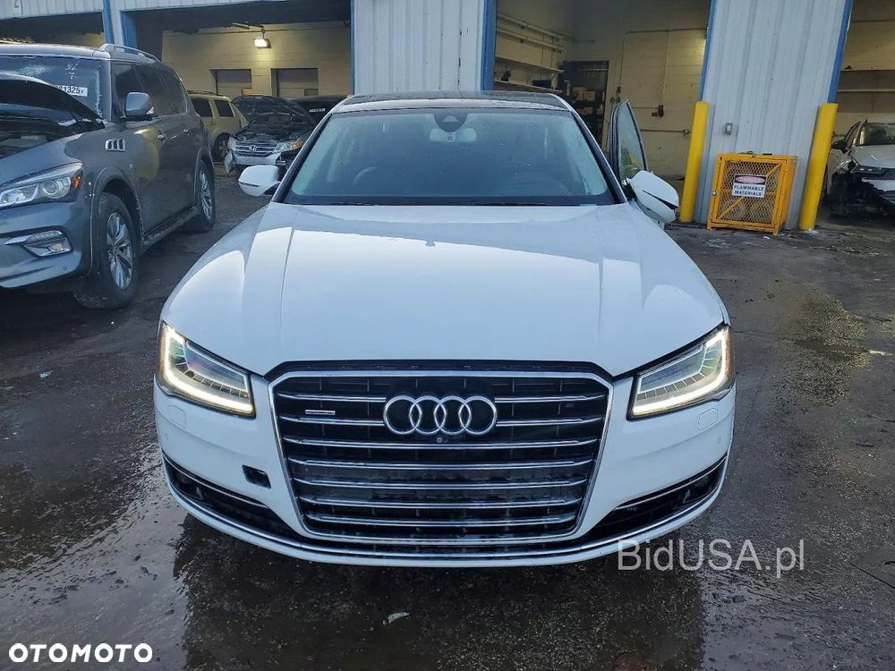 Audi A8 3.0 TFSI L Quattro - 2