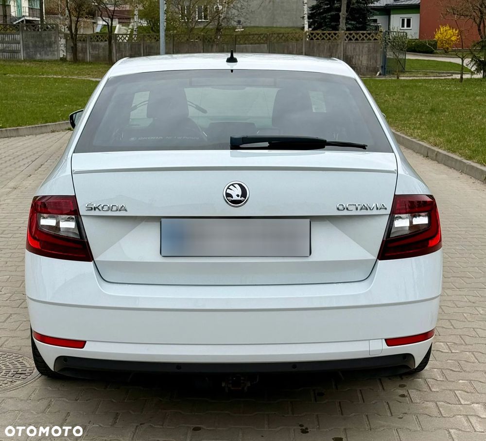 Skoda Octavia 2.0 TSI L&K DSG - 7
