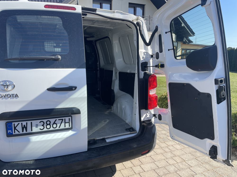 Toyota Proace - 10