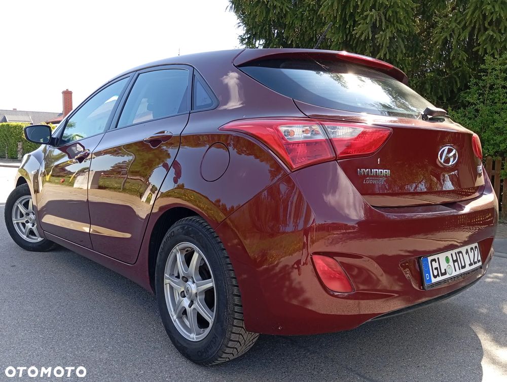 Hyundai i30 1.4 Comfort - 13
