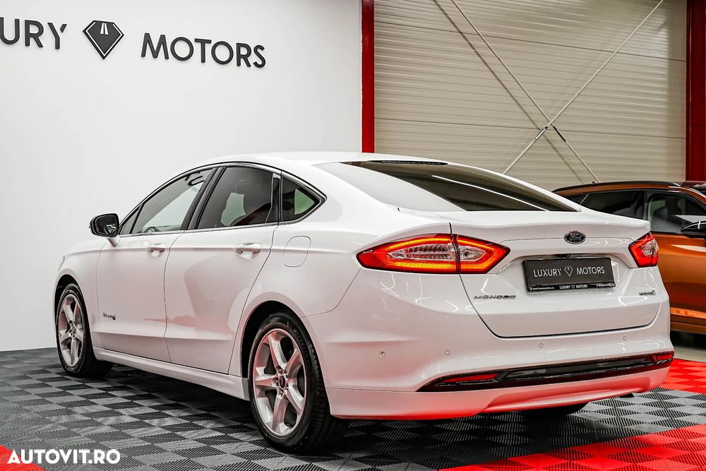 Ford Mondeo 2.0 Ti-VCT Hybrid Titanium - 11