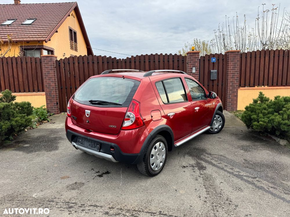 Dacia Sandero 1.5 DCI Stepway - 4