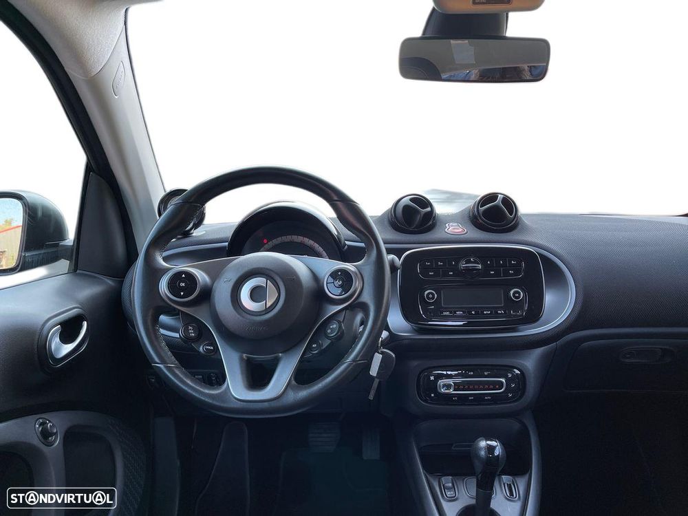 Smart ForTwo Coupé EQ passion - 12