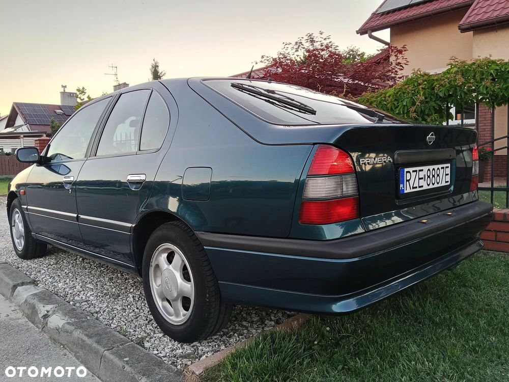 Nissan Primera 2.0 Ambiente - 9