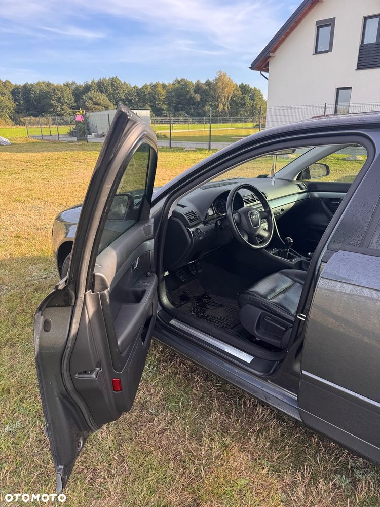 Audi A4 Limousine 2 - 4