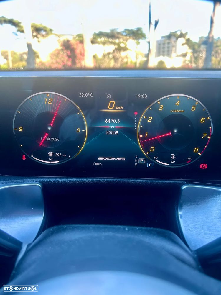 Mercedes-Benz GLB 35 AMG 4Matic - 7