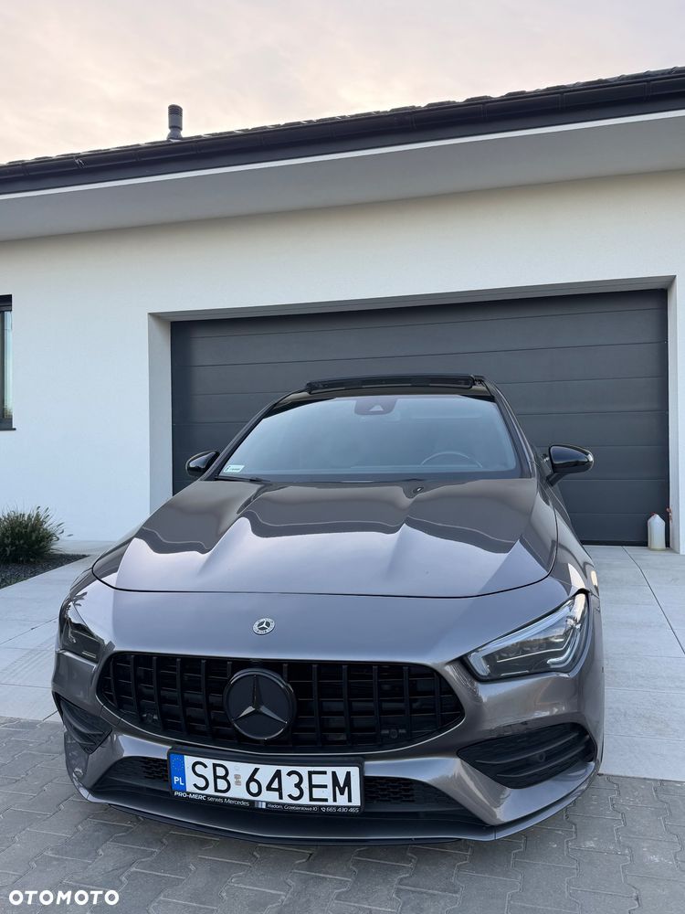 Mercedes-Benz CLA 220 AMG Line 7G-DCT - 2