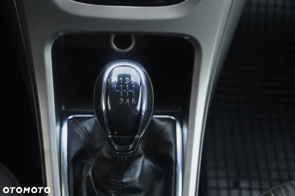 Opel Astra 1.4 Turbo - 22