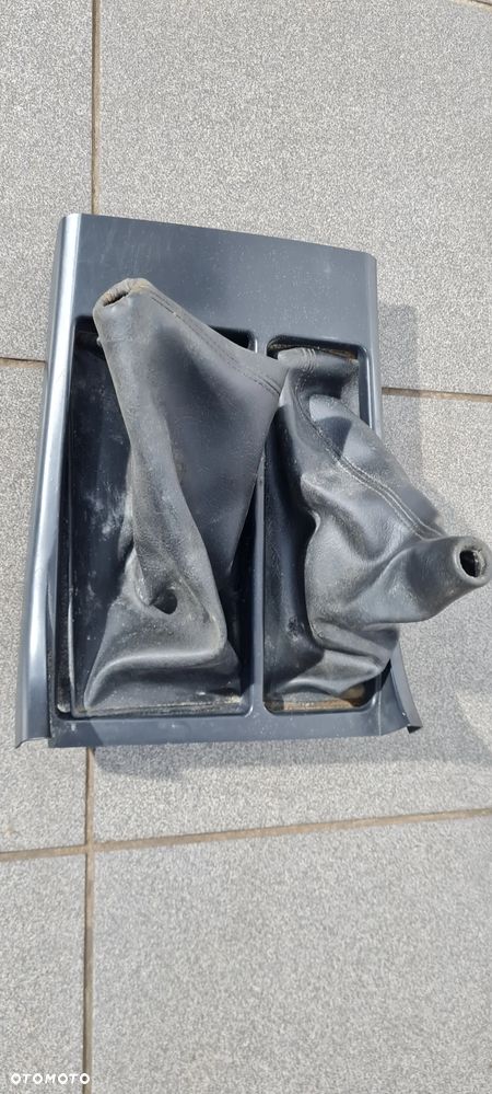 Nissan Terrano II Mieszek Ramka Lewarka Zmiany Biegów - 2