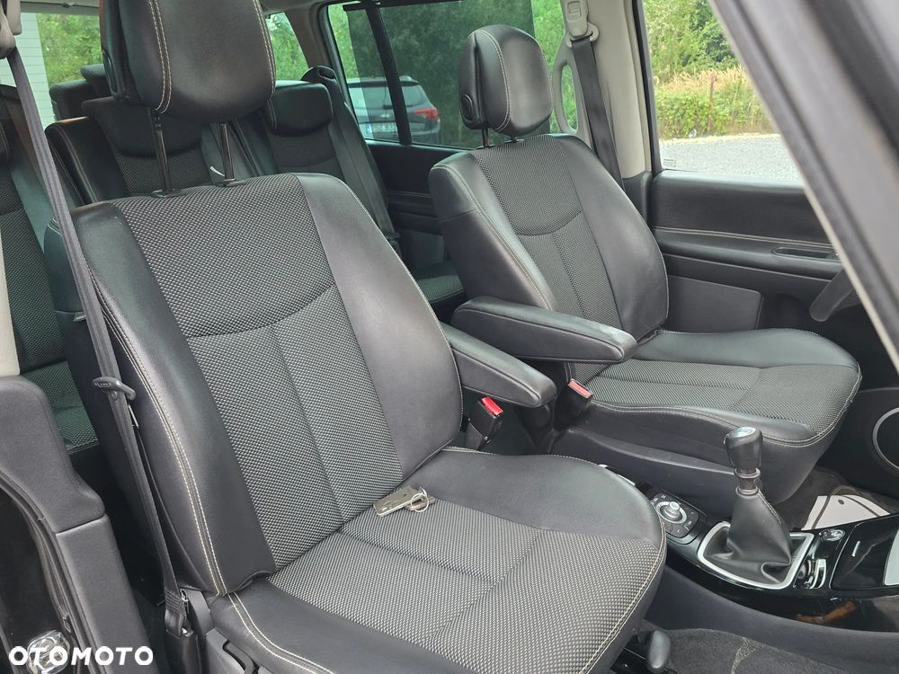 Renault Espace 2.0 Celsium - 29