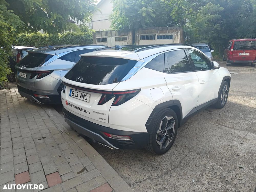 Hyundai Tucson PHEV 1.6 l 265 CP 4WD 6AT Luxury - 3