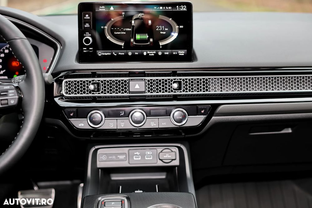 Honda Civic 2.0 e:HEV E-CVT Advance - 14