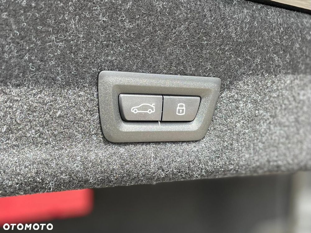 BMW Seria 3 - 11