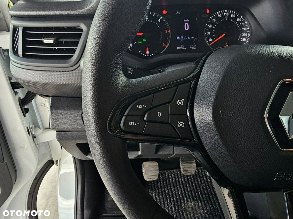 Renault Trafic - 19