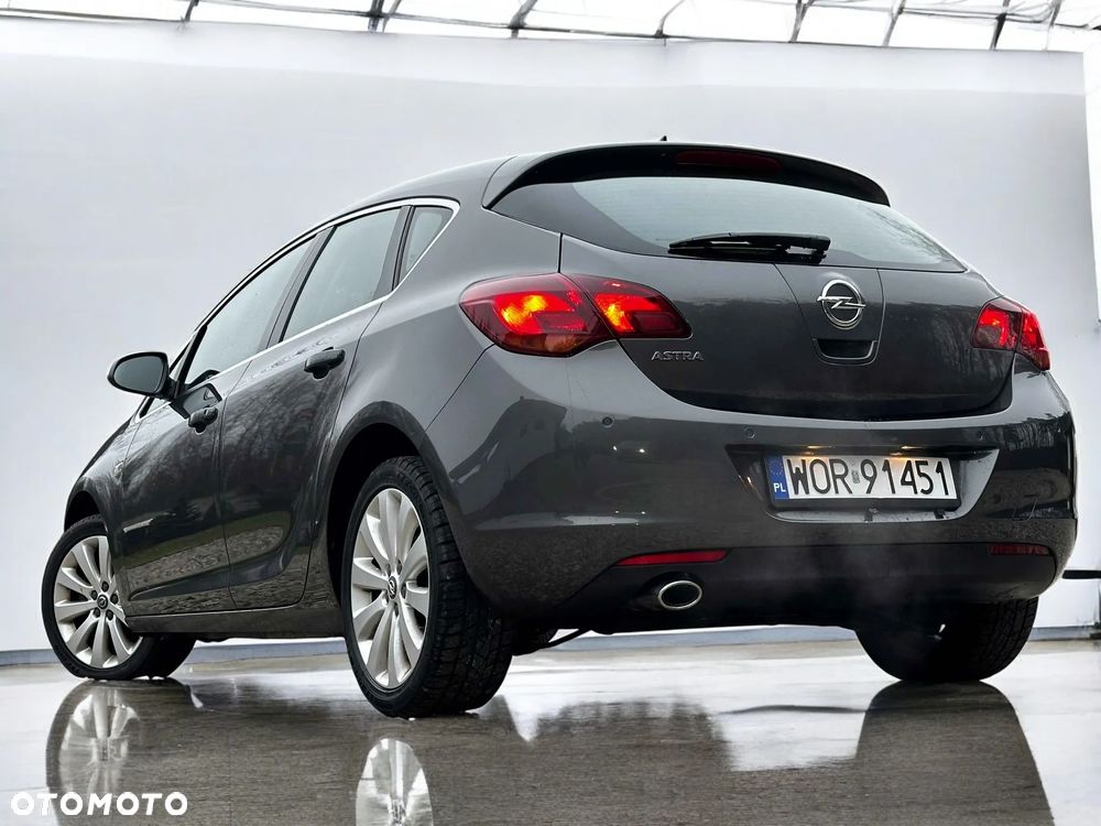 Opel Astra 1.4 T Cosmo - 15