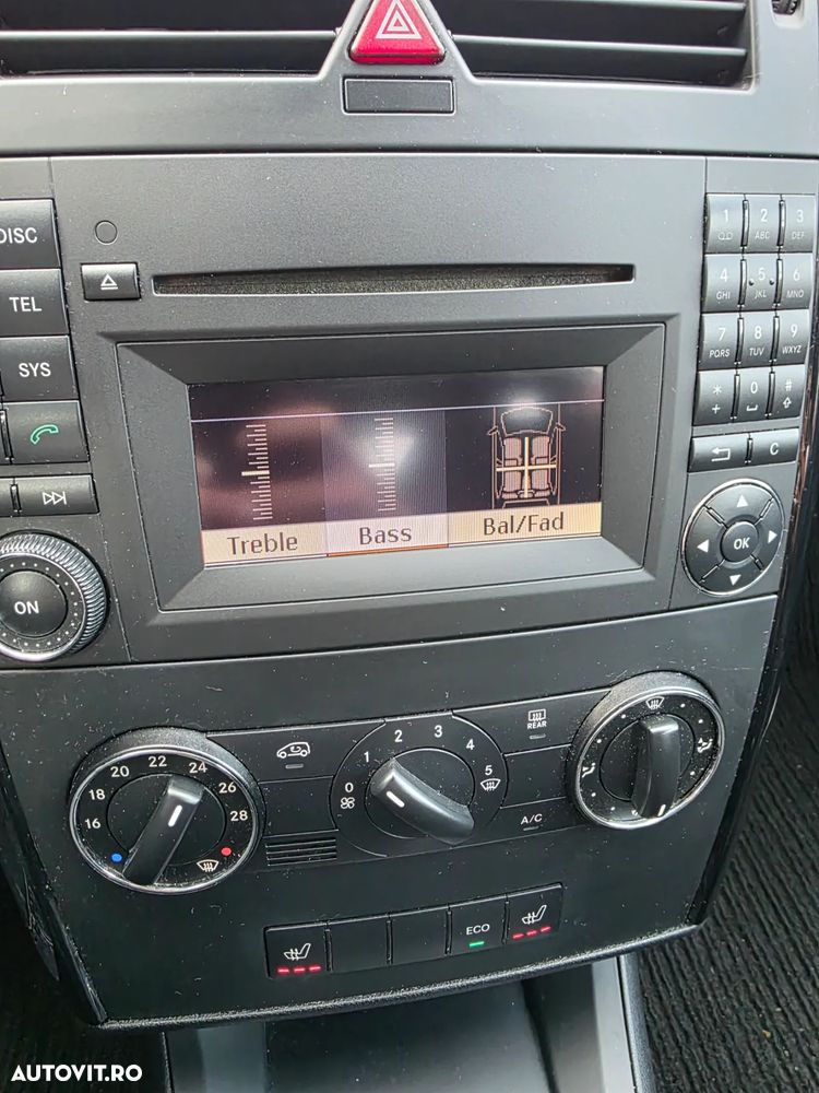 Mercedes-Benz A 160 BlueEFFICIENCY Elegance - 21