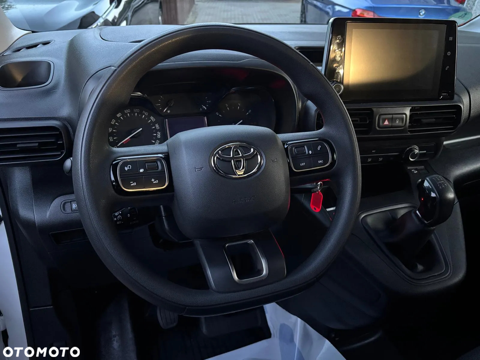Toyota Proace city - 22
