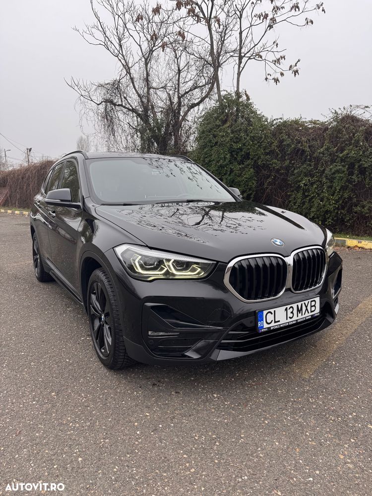 BMW X1 xDrive25e Sport Line - 1