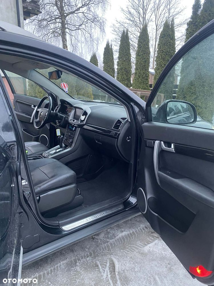 Chevrolet Captiva 2.2 D LTZ - 15