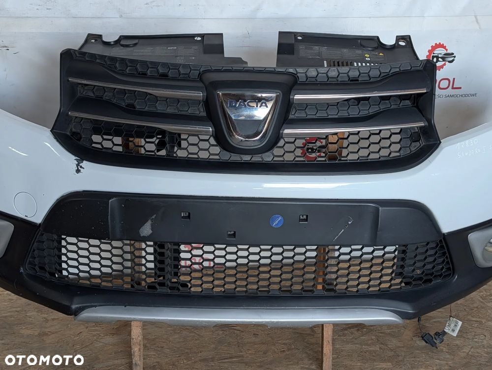 ZDERZAK PRZEDNI DACIA SANDERO II STEPWAY - 3