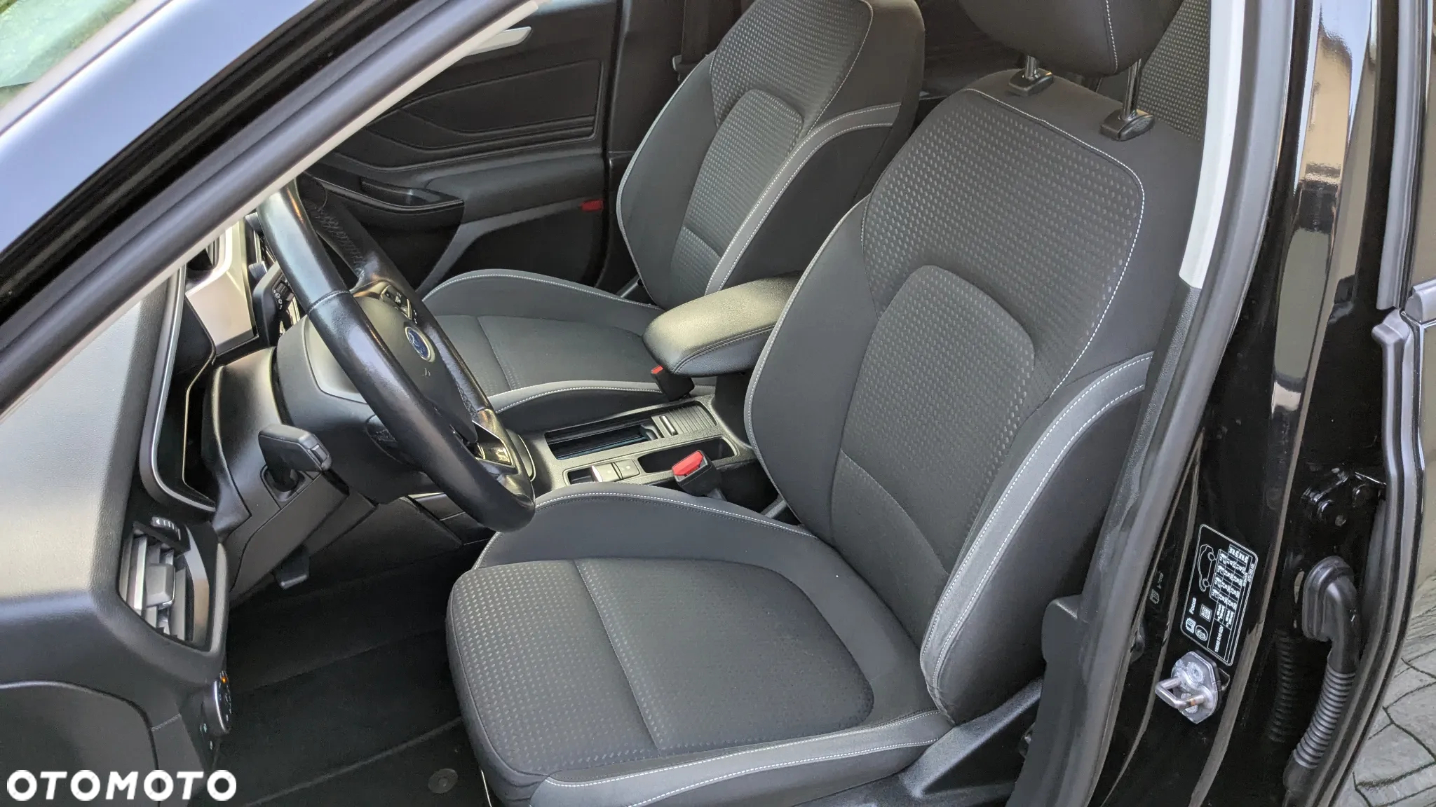 Ford Focus 1.0 EcoBoost Black Edition ASS - 20