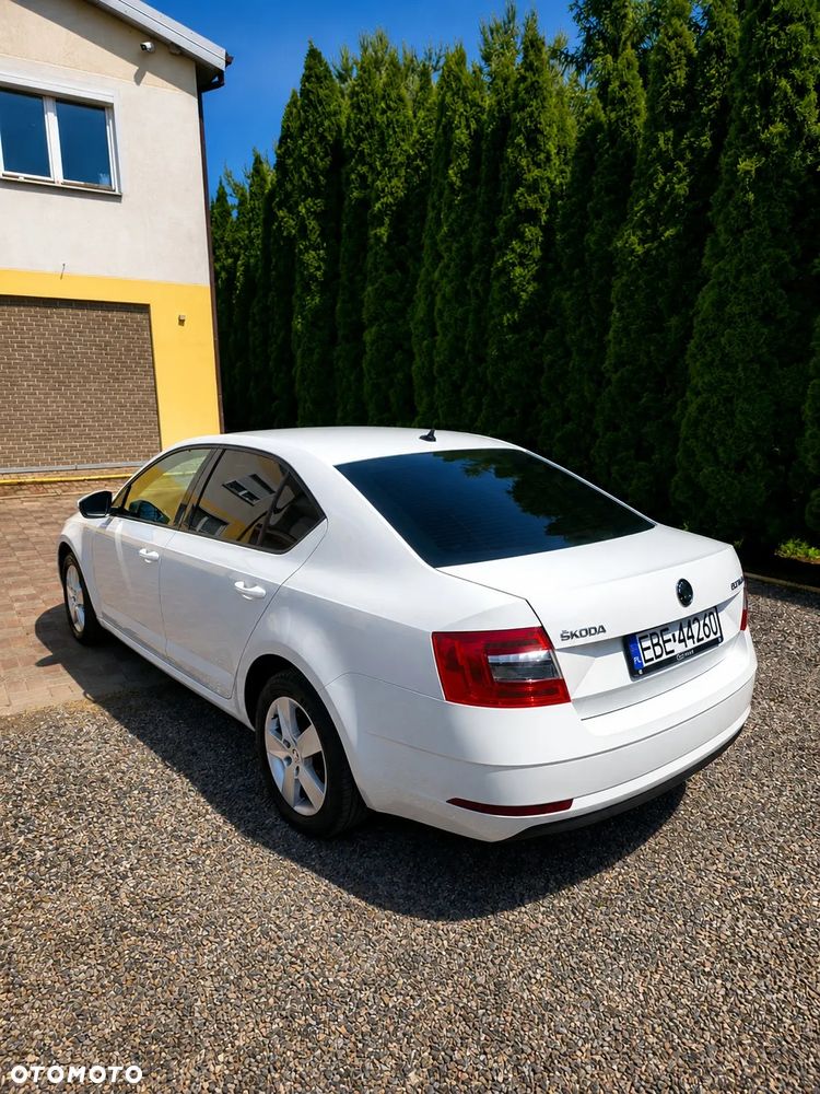 Skoda Octavia 1.6 TDI Ambition - 6