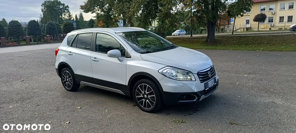 Suzuki SX4 S-Cross 1.6 DDiS Premium Plus 4WD - 11