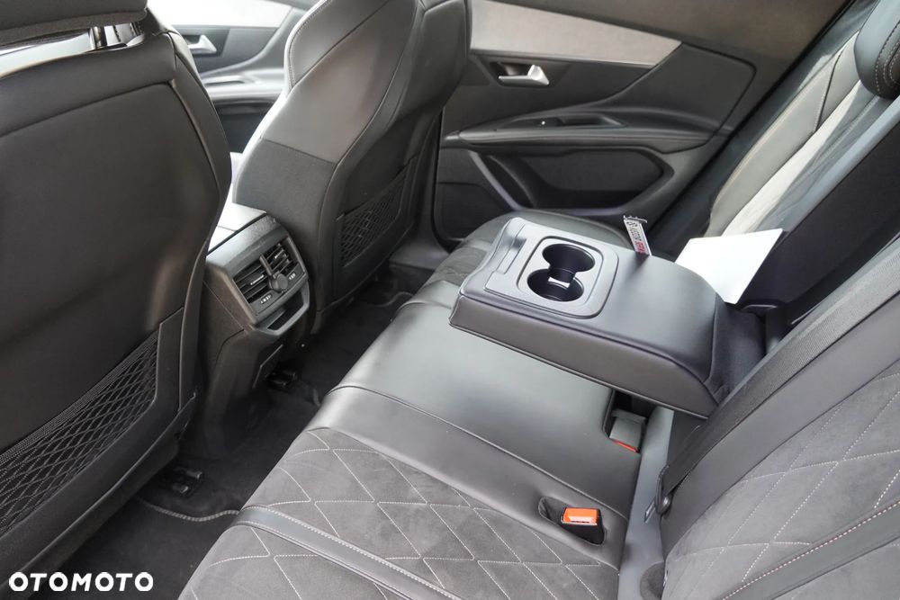 Peugeot 3008 2.0 BlueHDi GT S&S EAT8 - 20