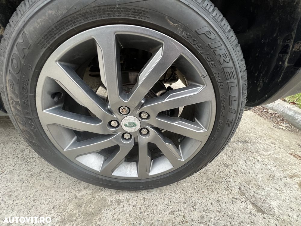 Land Rover Freelander 2 2.2L TD4 HSE - 11